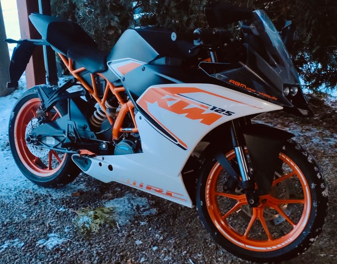 KTM RC 125 - 4