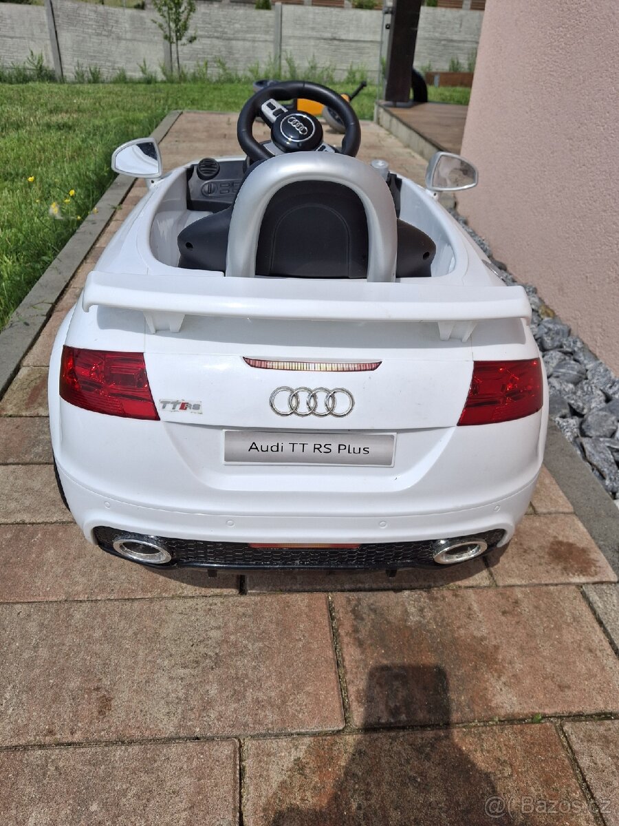 Autíčko Audi TT RS Plus - 4
