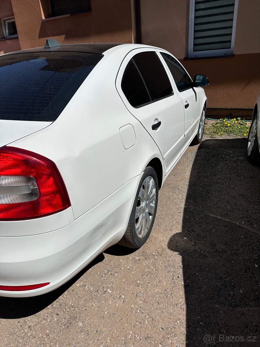 Škoda octavia 2 1.6tdi facelift - 4