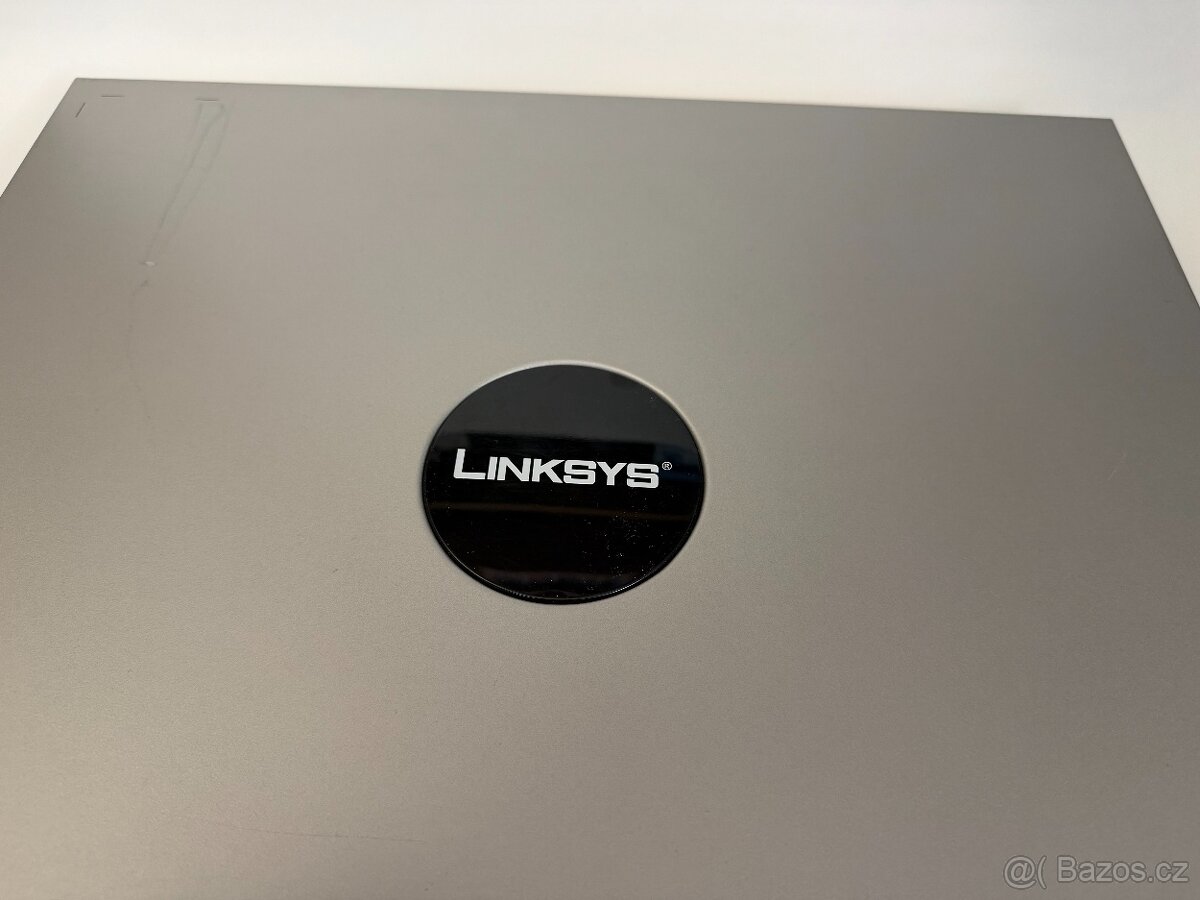 Linksys Cisco SFE2000P 24port PoE switch - 4