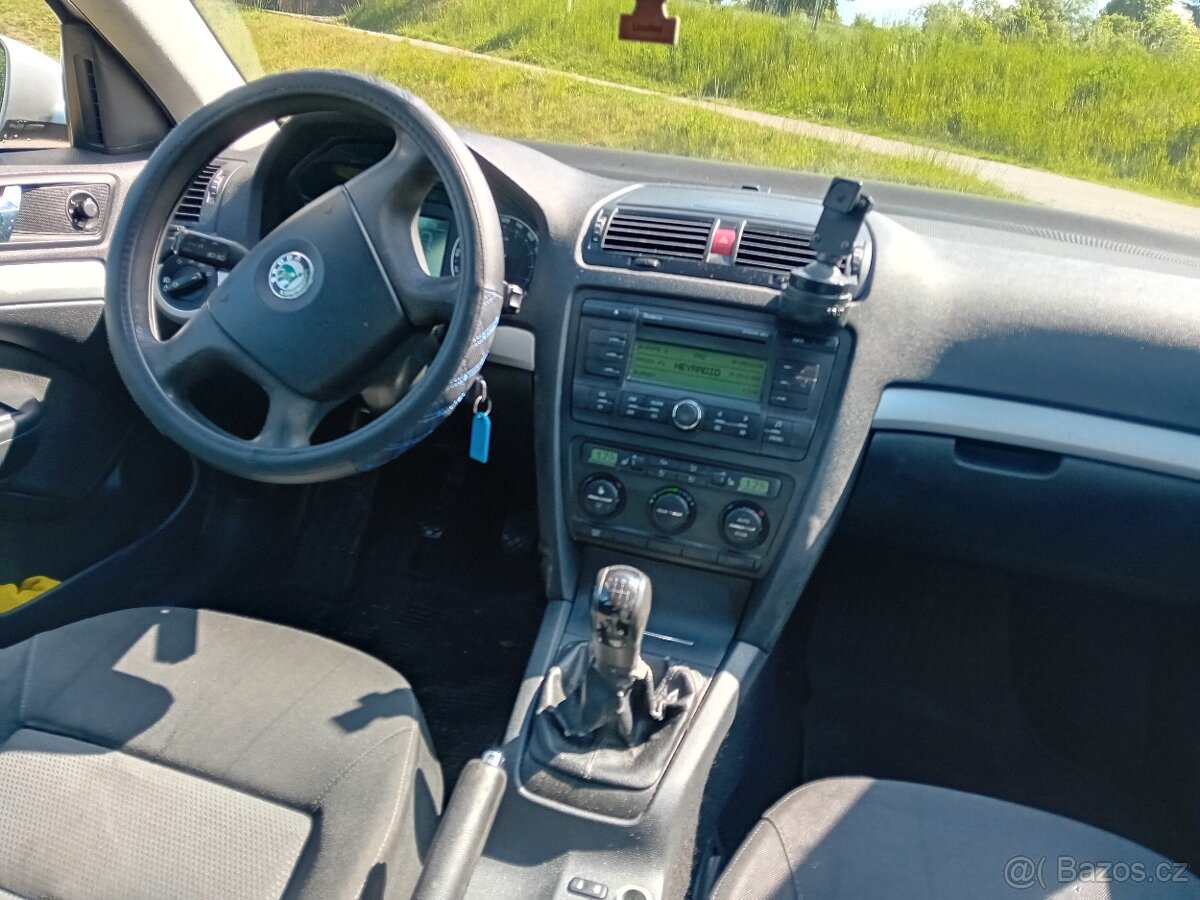 Škoda Octavia 2TDI - 4