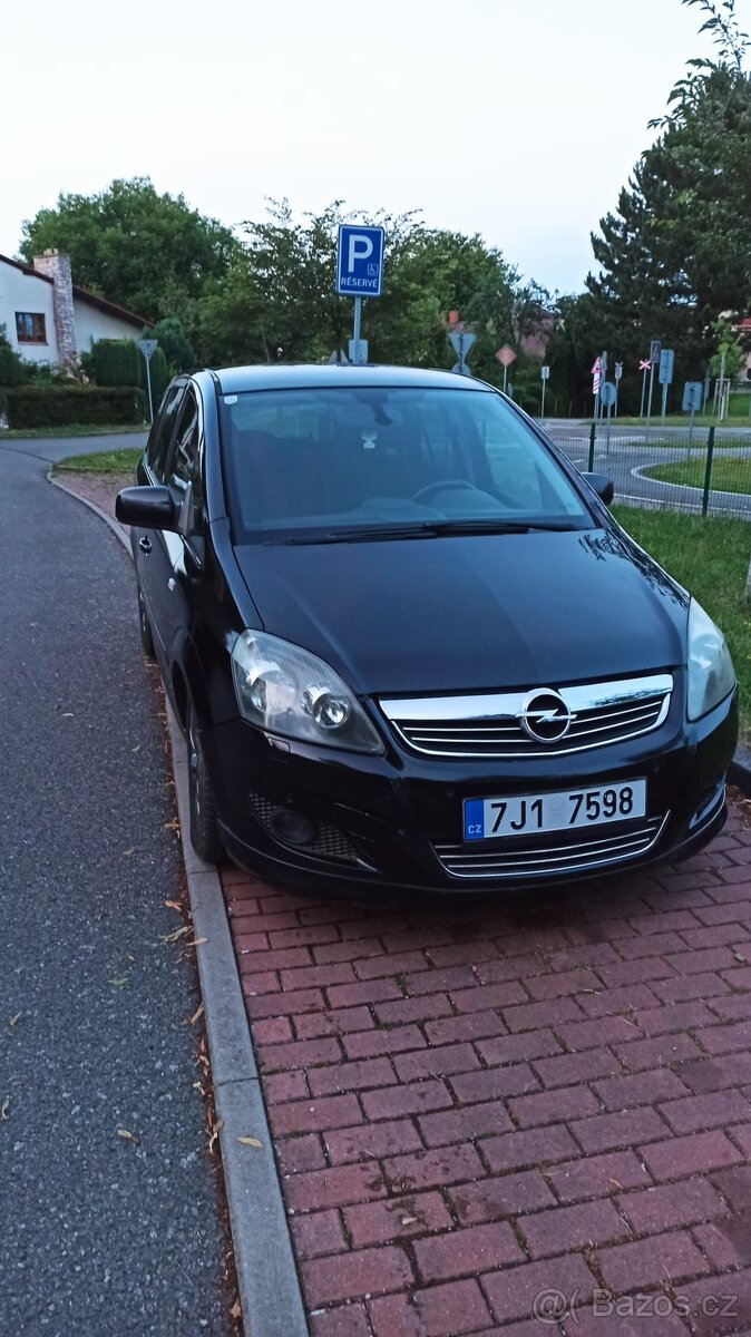 Opel Zafira - 4