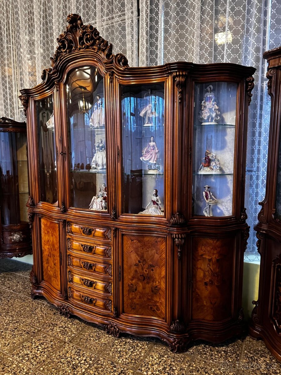 Barokní Italská vitrína - 4