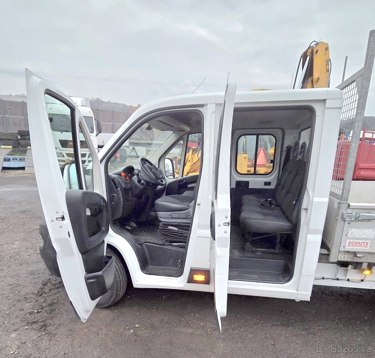 2021 sklápěč 7míst 3.5t Peugeot Boxer 2.2HDi 103kW klima TZ - 4