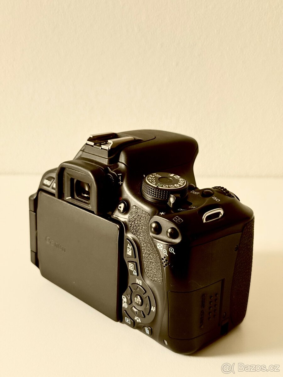 Canon 600D set s objektivy (8mm / 11-16mm) - 4