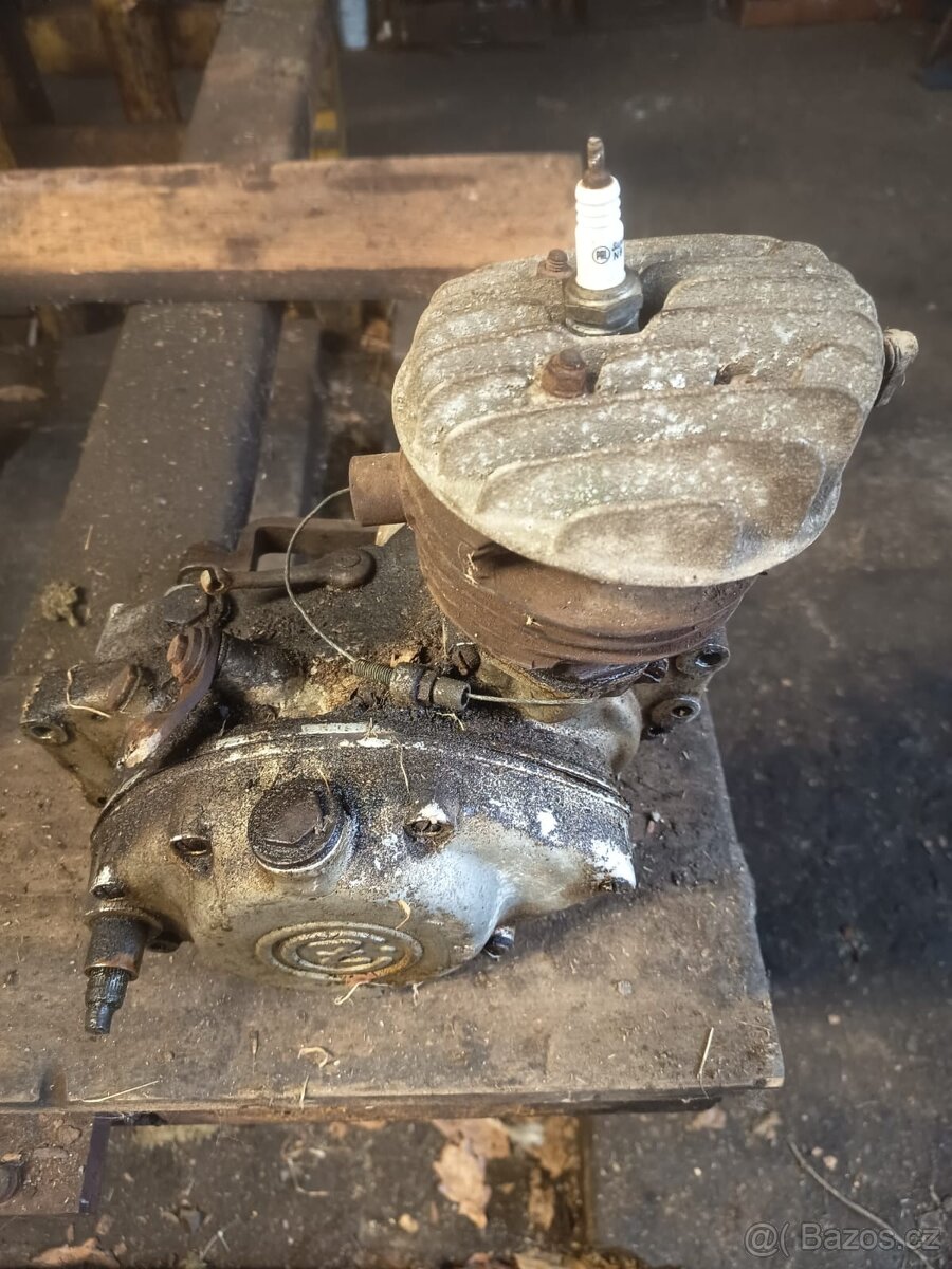 Motor ČZ 98 - 4