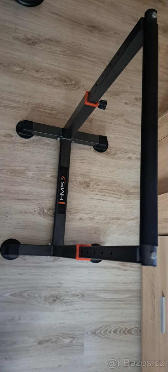 Nastavitelná bradla HMS - 4