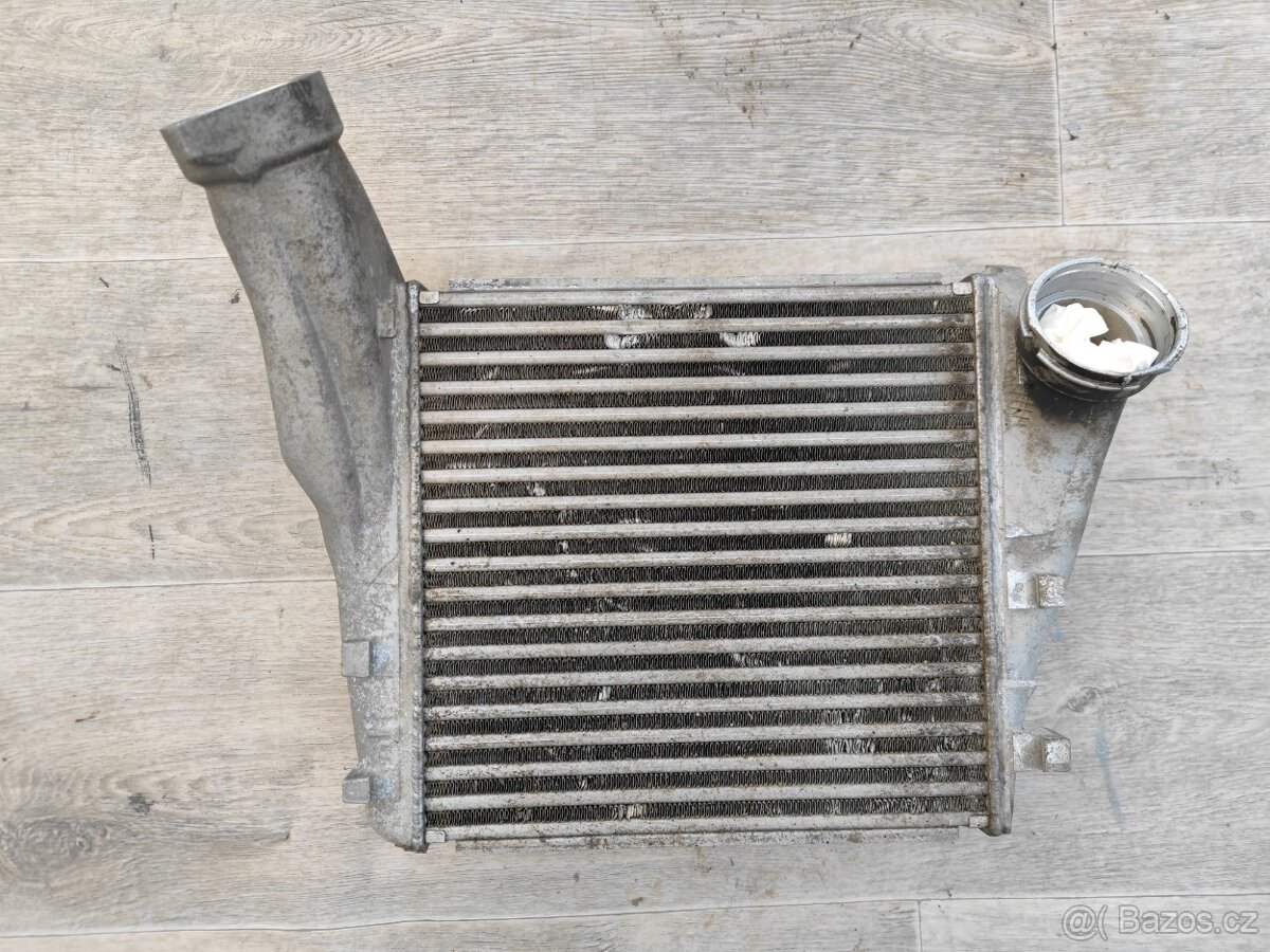 CELOHLINIKOVE ORIGO INTERCOOLERY PORSCHE CAYENNE TURBO S 9PA - 4