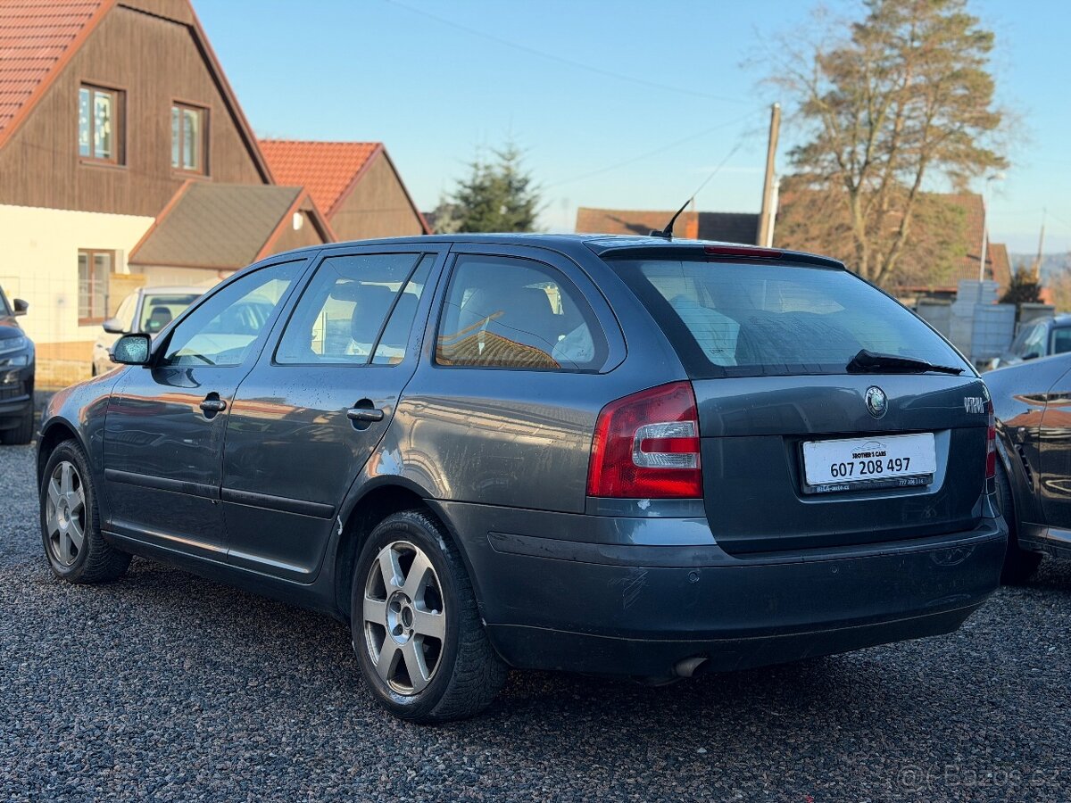 Škoda Octavia II 1.6i combi 2x kola NÍZKÁ CENA - 4