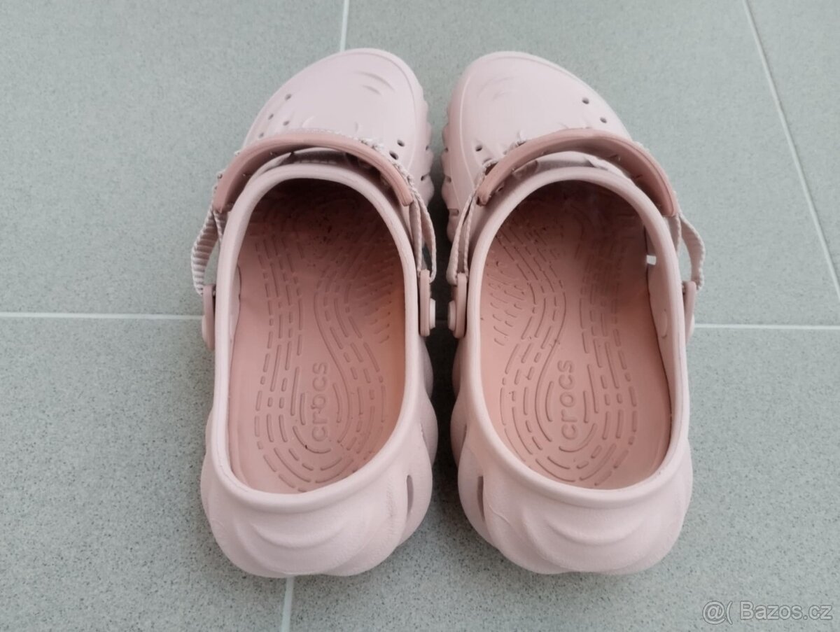 Crocs Echo Clog W10 - 4