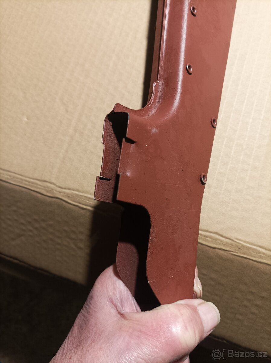 Vrchní díl krytu řetězu. - 4