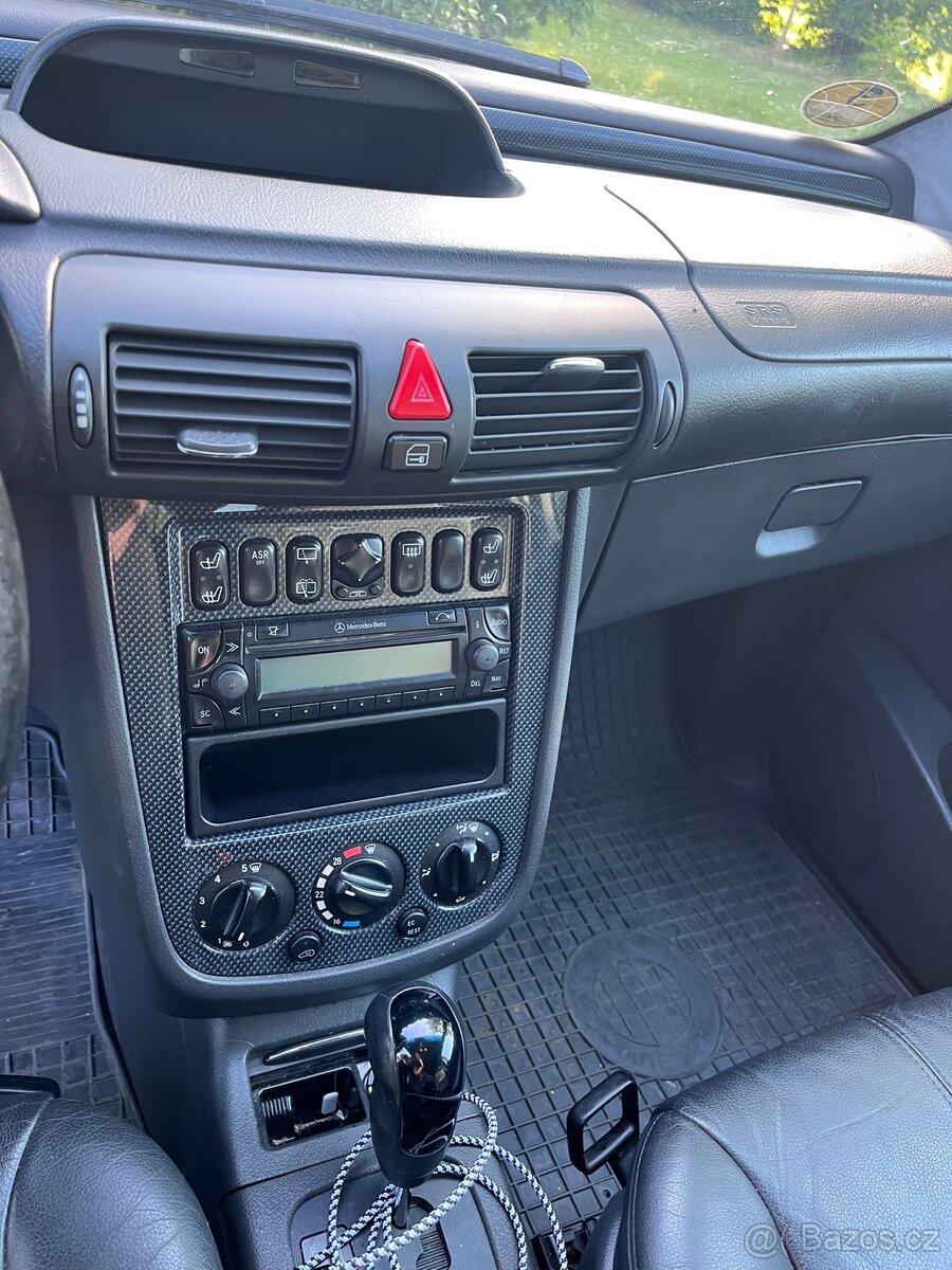 Mercedes vaneo 1.7 CDI rok 2003 - 4