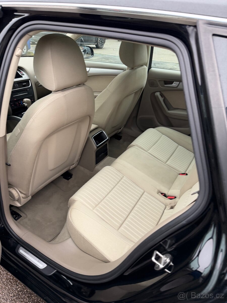 Audi A4B8 2.7tdi automat - 4