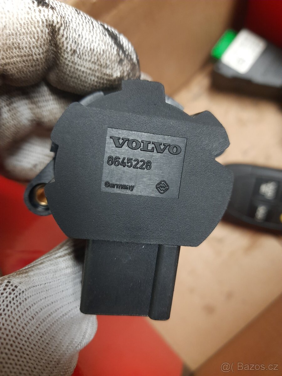 Vystřelovací klíč Volvo, Kostka spínačky, Cívka immo - 4