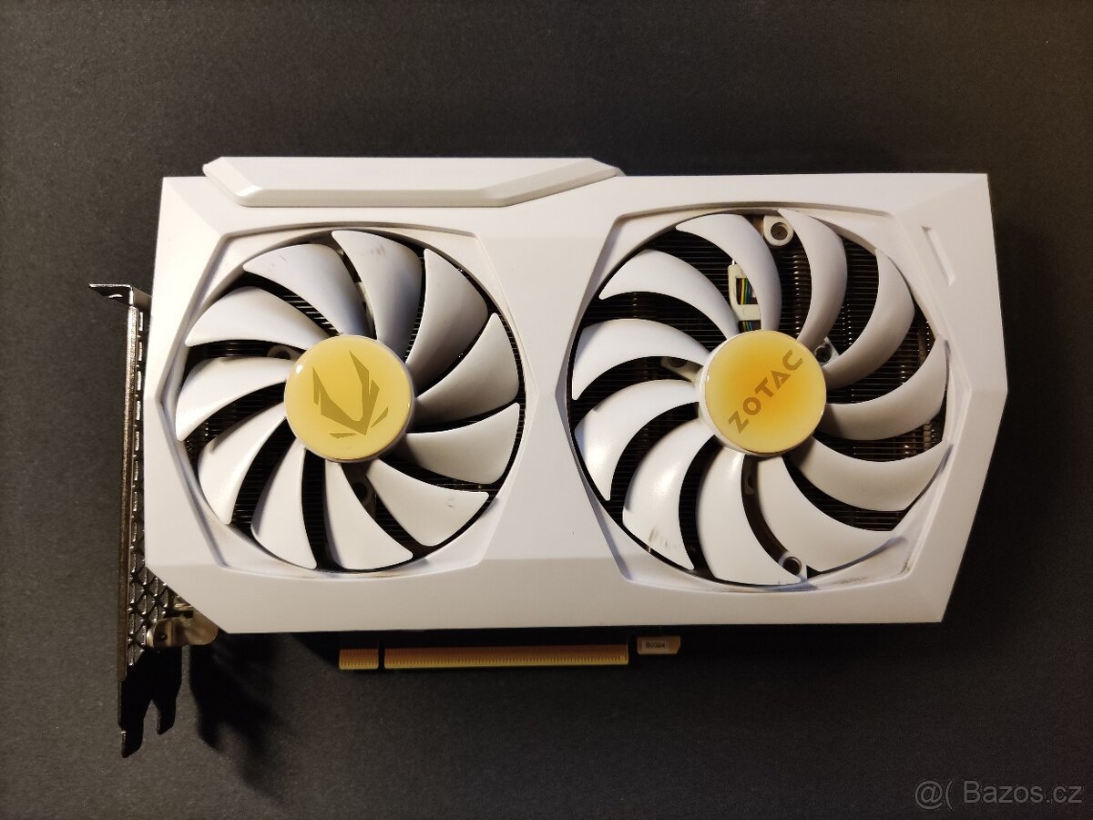 ZOTAC GeForce RTX 3070 Twin Edge OC White Edition - 4
