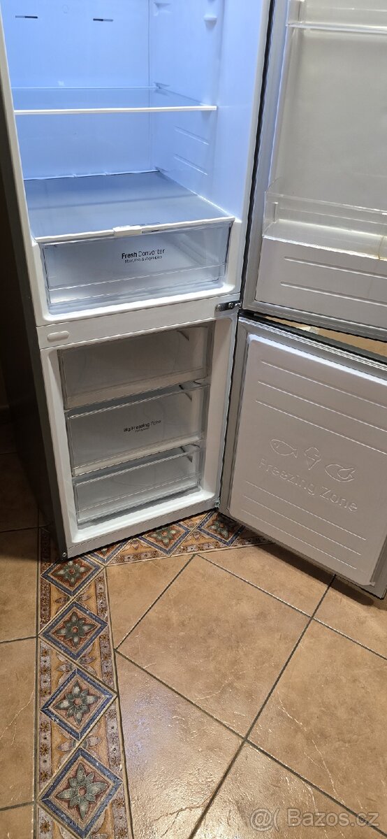 Kombinovaná lednice LG - Grafit - 4