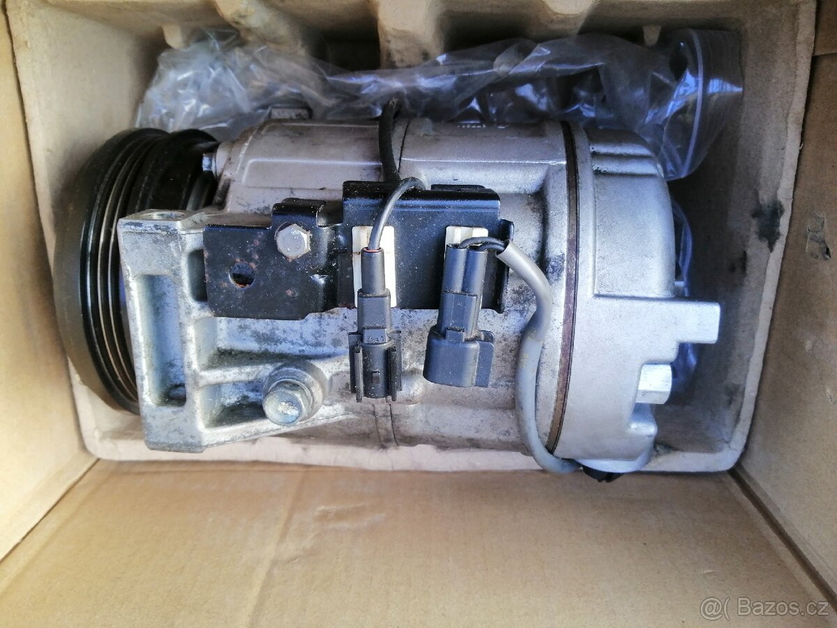 Prodám kompresor klimatizace na Volvo V60, 2011, 2,4L D5 - 4