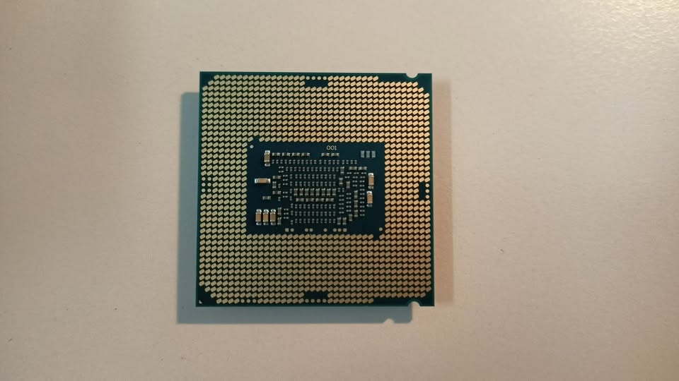 Intel Core i7-6700 @ 3.4GHz - 4