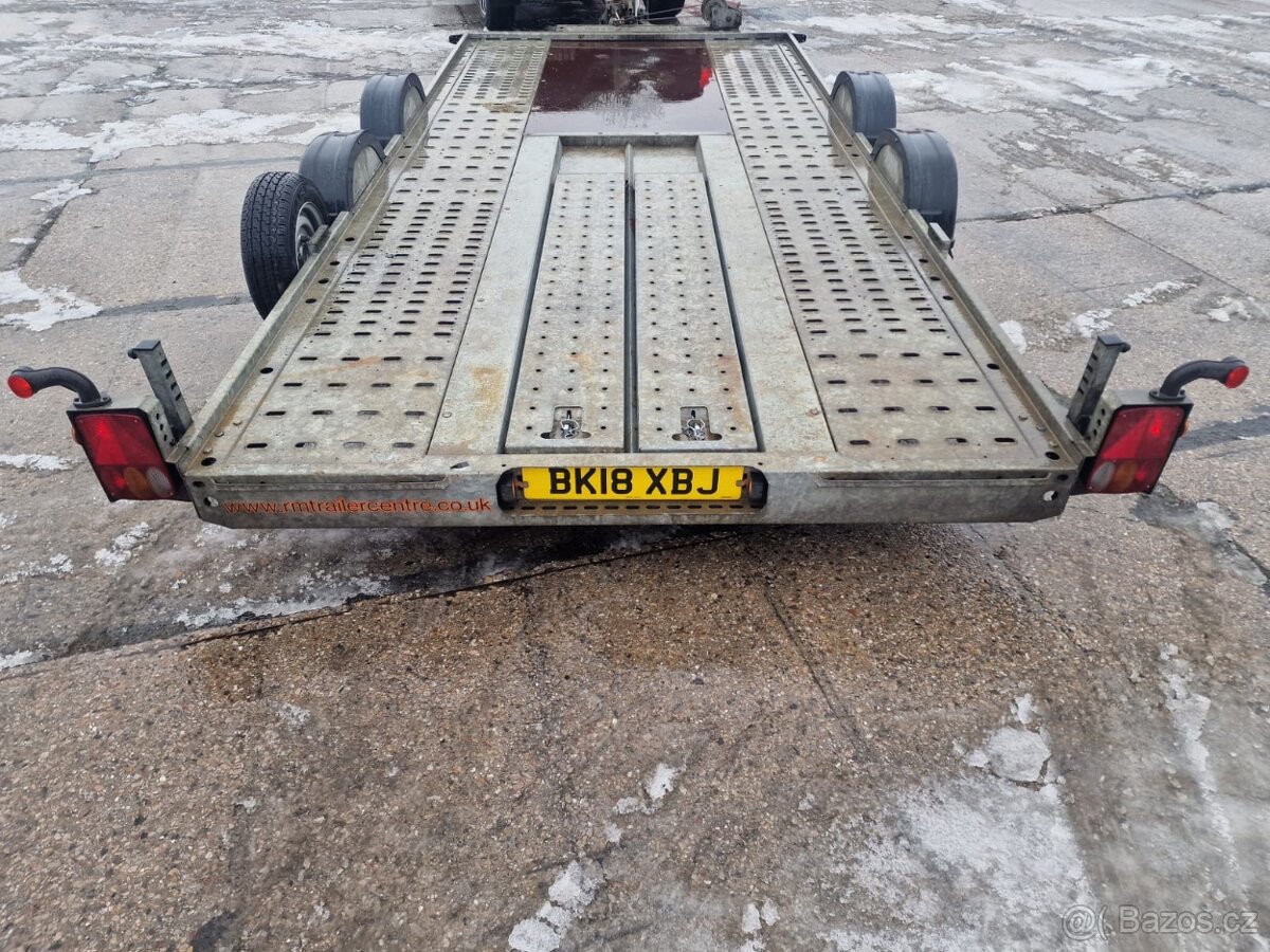 Brian James - autopřepravník - 4