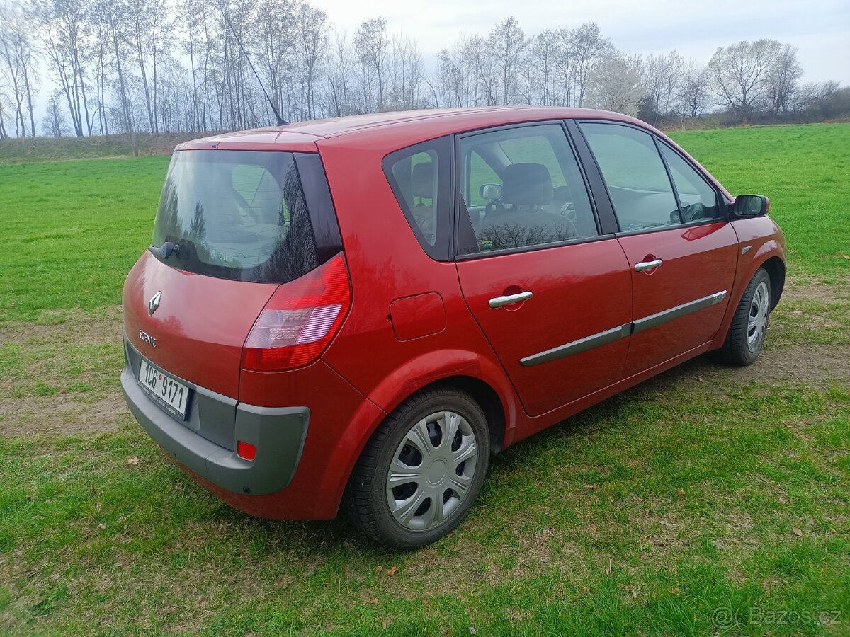 Renault Scénic II - 4