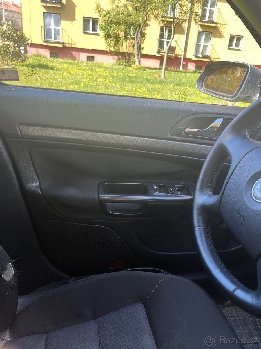 Prodám Škoda Octavia 2 - 4