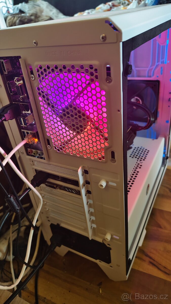 SUPER PC: AMD RYZEN 5 1600, 16GB RAM, 500GB SSD, RX 580 8 GB - 4