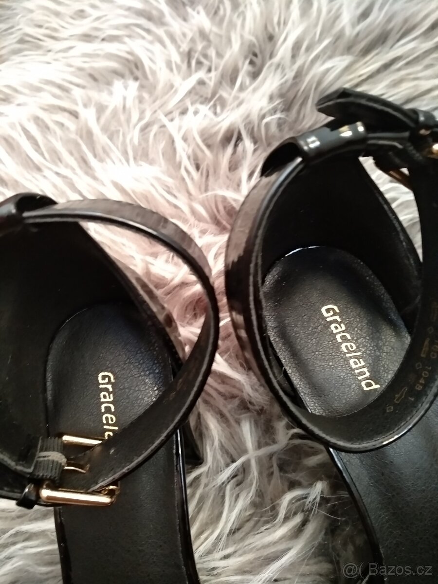 černé lakýrky 38 - NOVÉ - 4