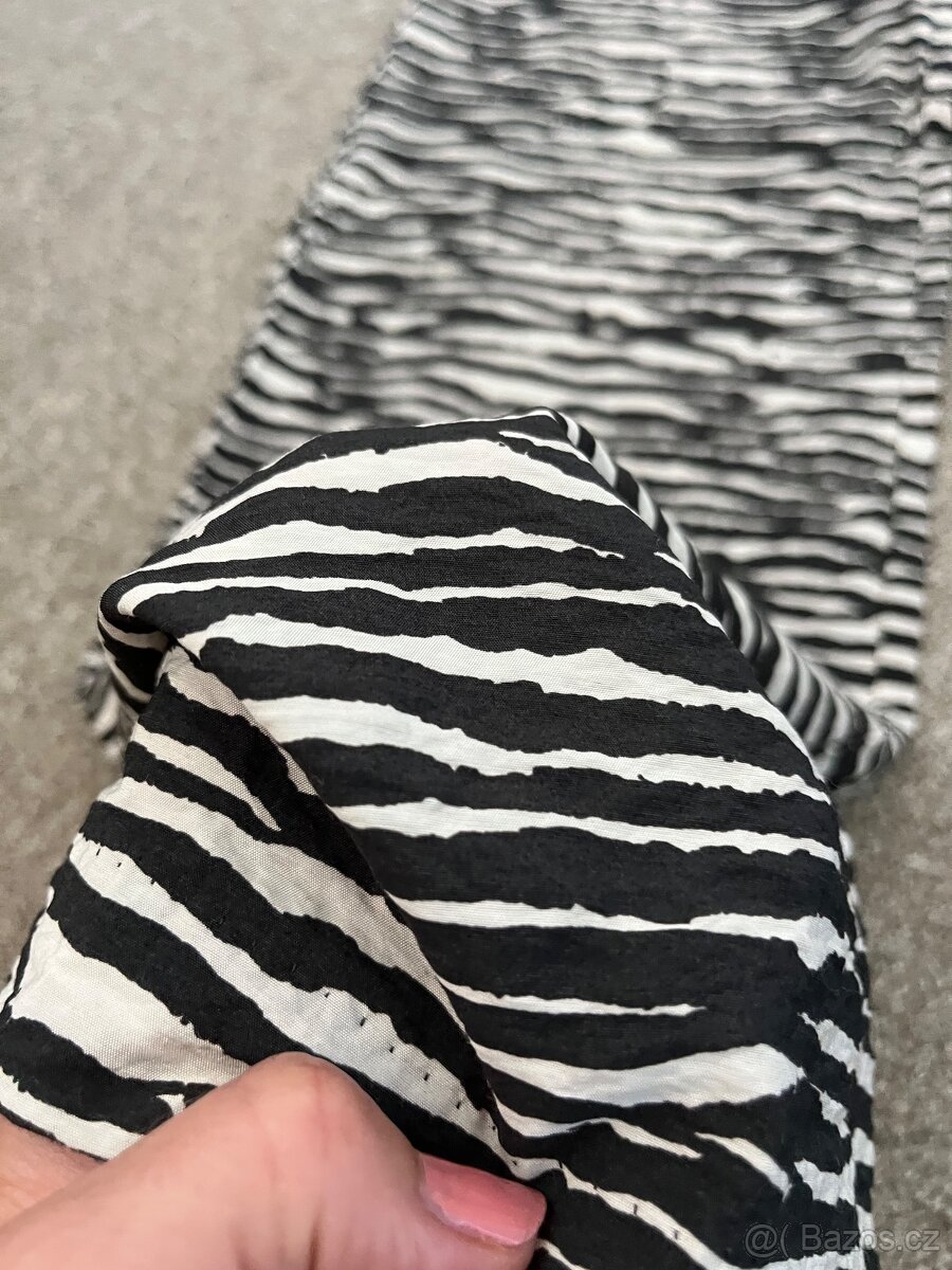 Siroke kalhoty zebra H@M 34 - 4