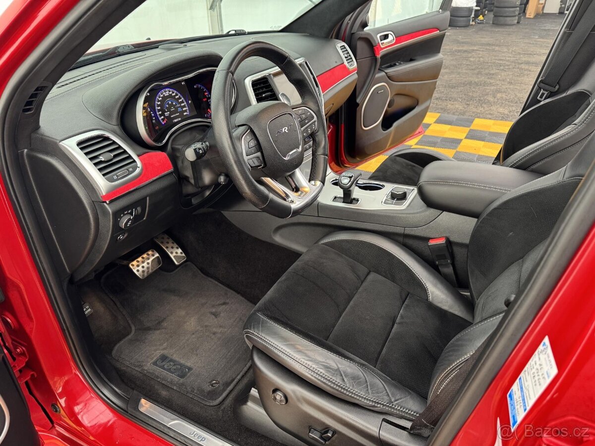 Jeep Grand Cherokee, 6.4 SRT 344kw - 4