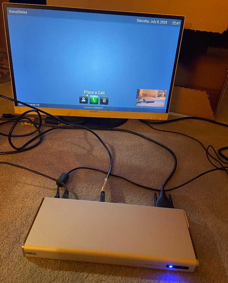 Polycom RealPresence Group 310 - 4