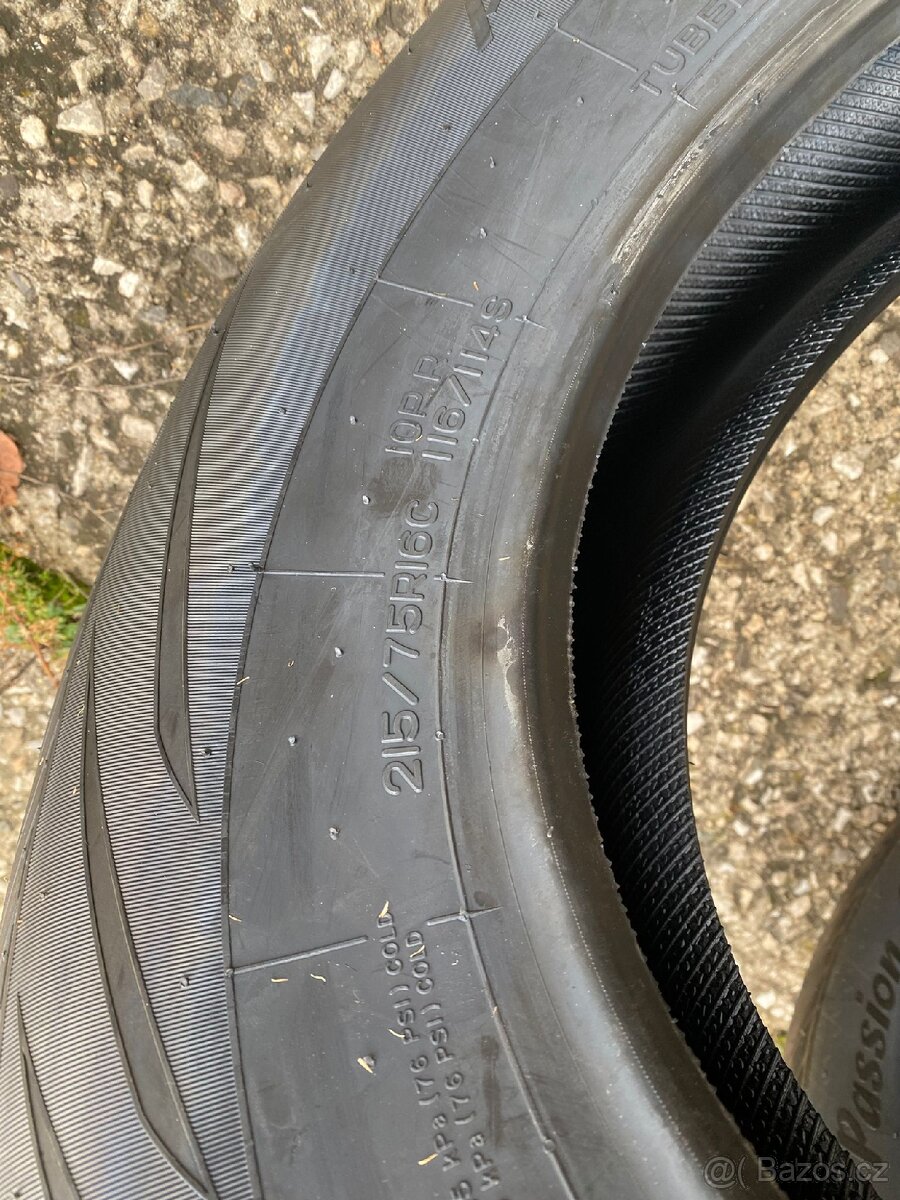 Nankans 215/75 R16 - 4