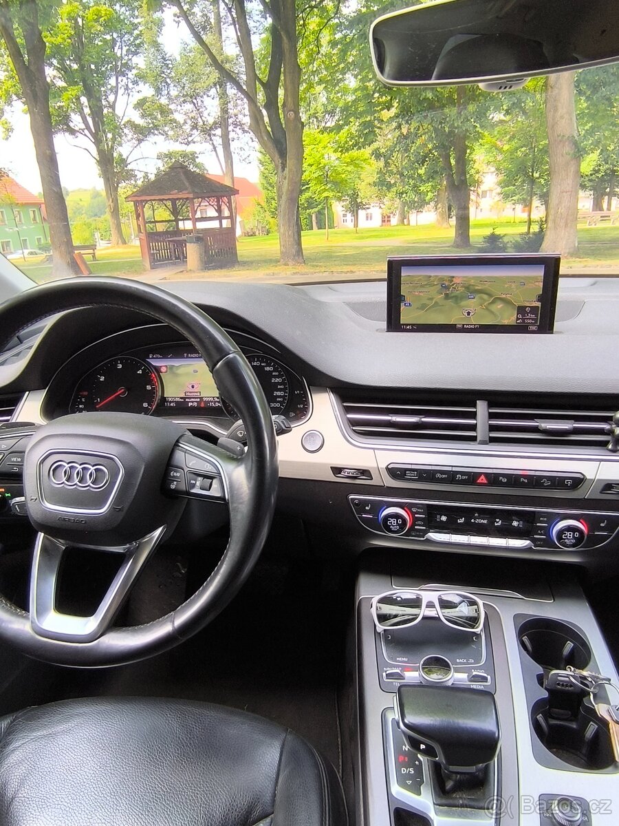 Audi Q7 S-Line 3,0tdi quattro - 4