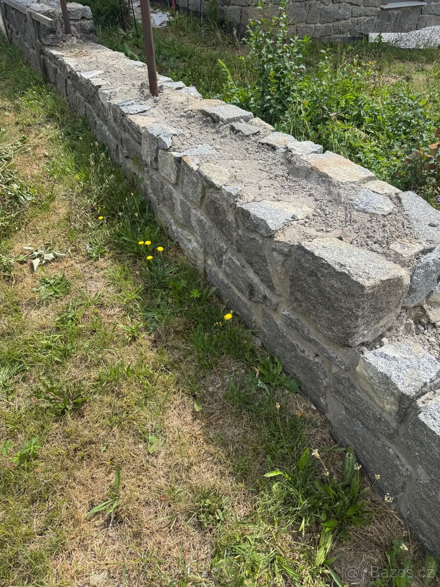 Žula - 4