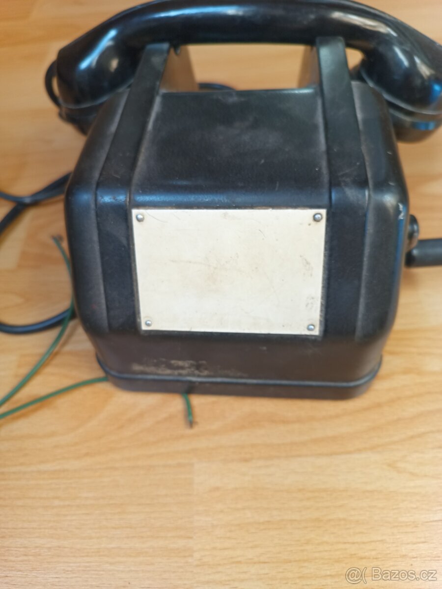 Prodám starý bakelitový telefon - 4