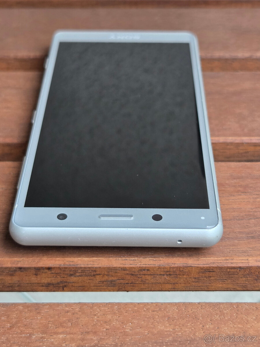 Sony Xperia XZ2 Compact 64GB Šedá - 4