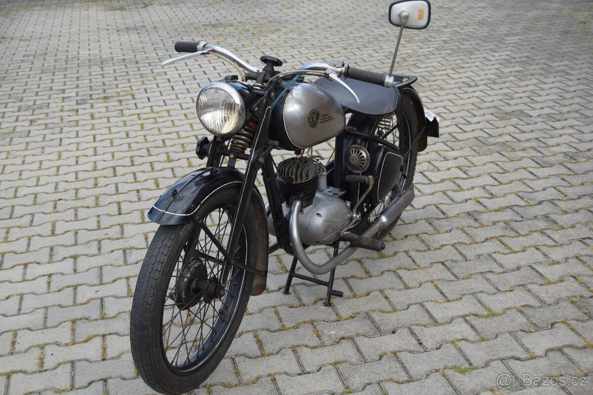 ČZ 125B - 4