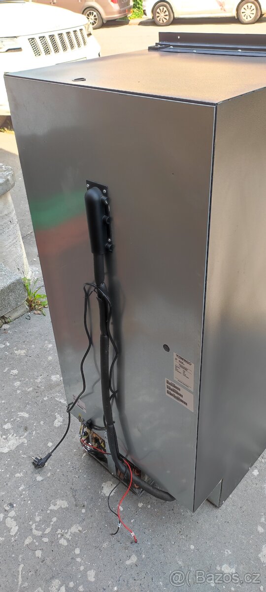 Prodám autoledničku - 4