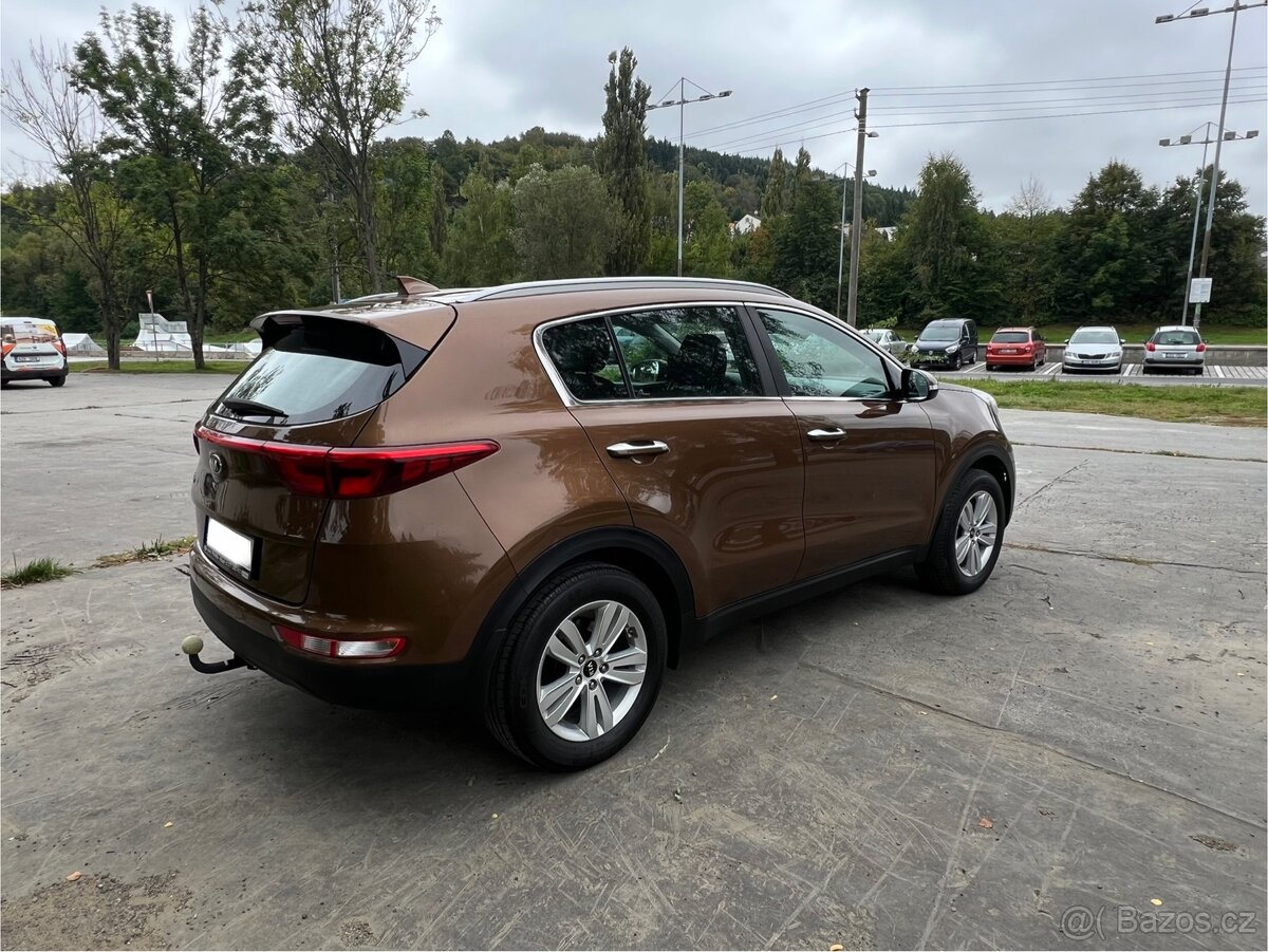 KIA SPORTAGE 1.6 GDI 97kw benzin 10/2016 - 4