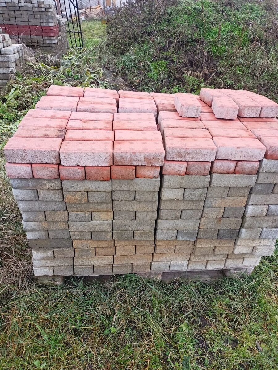 Prodám zámkovou dlažbu - 4