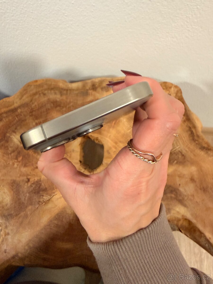 IPhone 15 Pro 128GB - 4