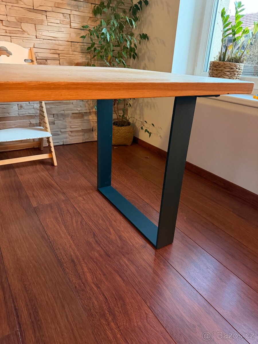 Jídelní stůl velký - 4