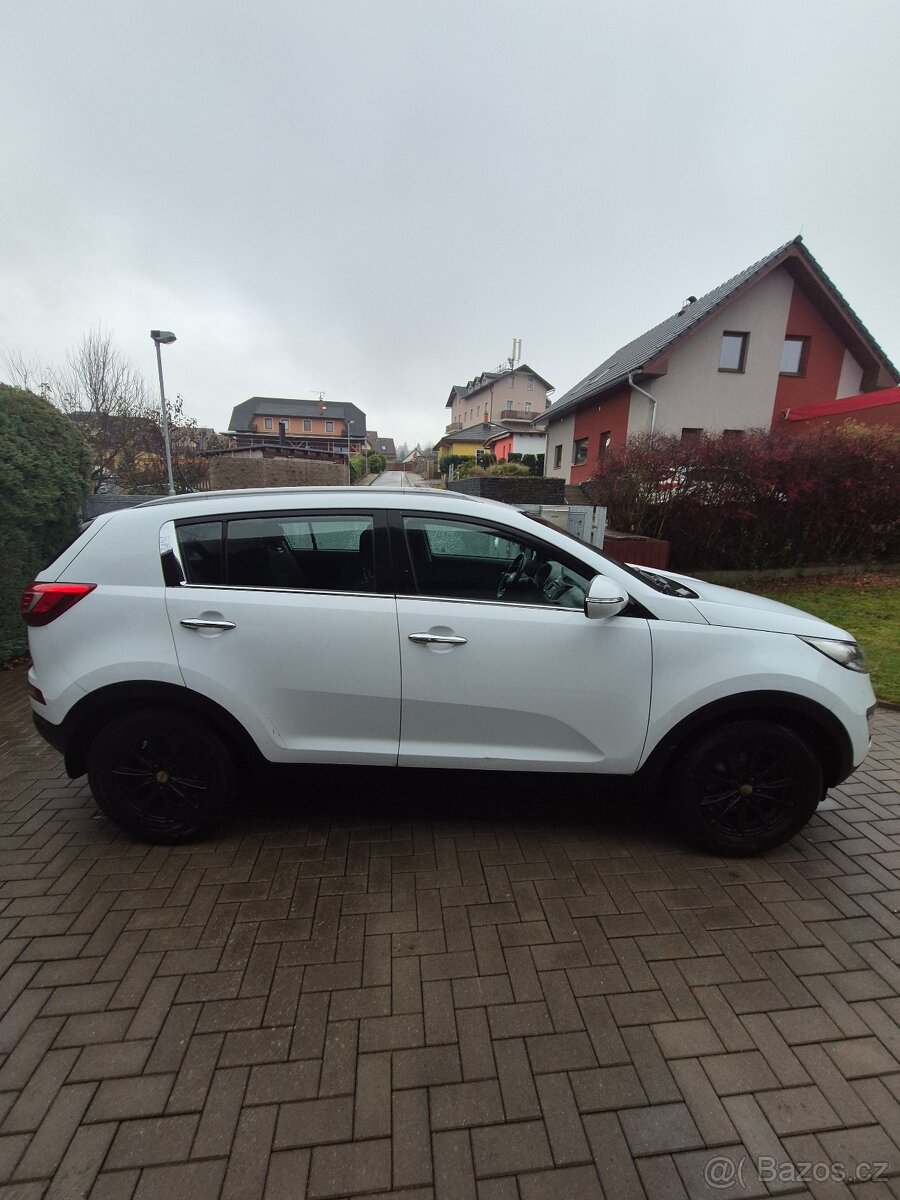 KIA Sportage 1.7 Crdi 85 kw - 4