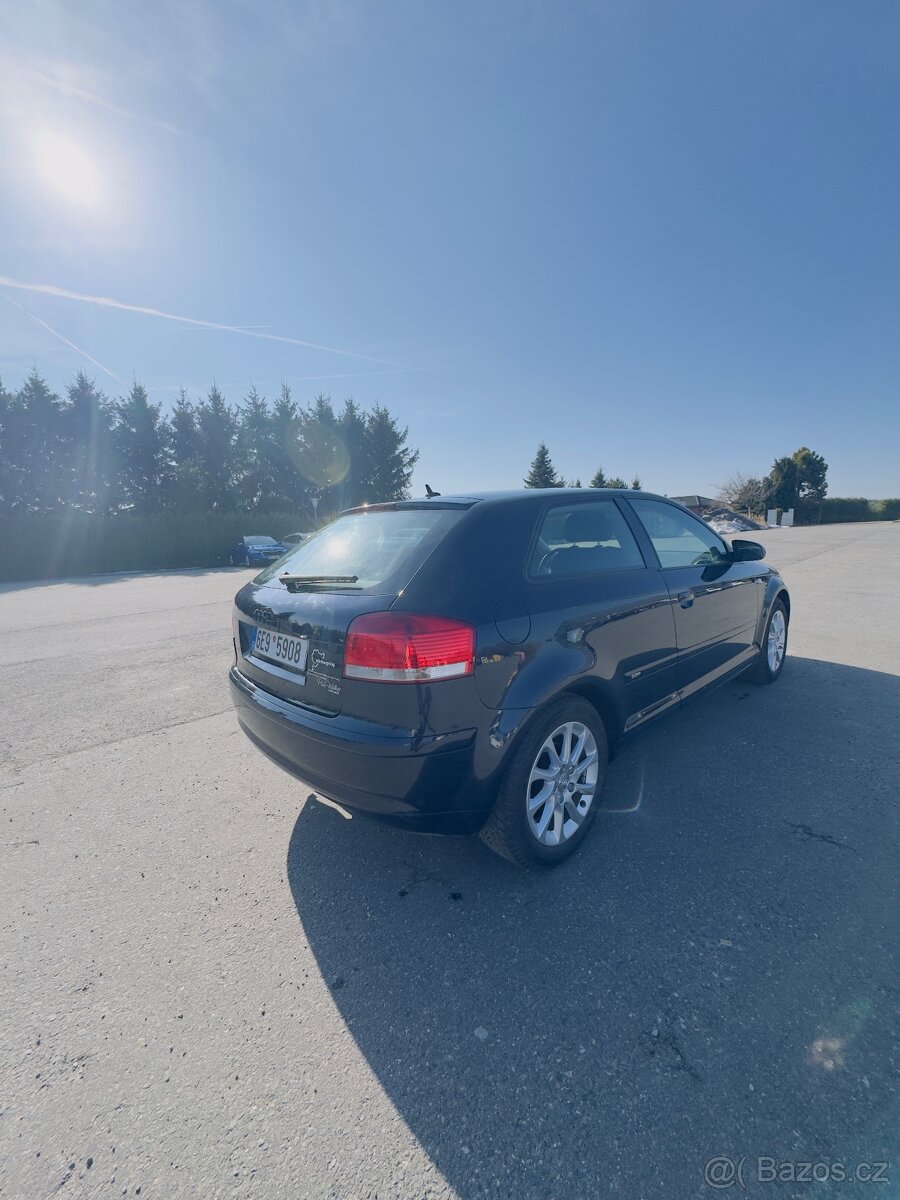 Prodám Audi a3 8P S-line 1.9tdi 77kw - 4