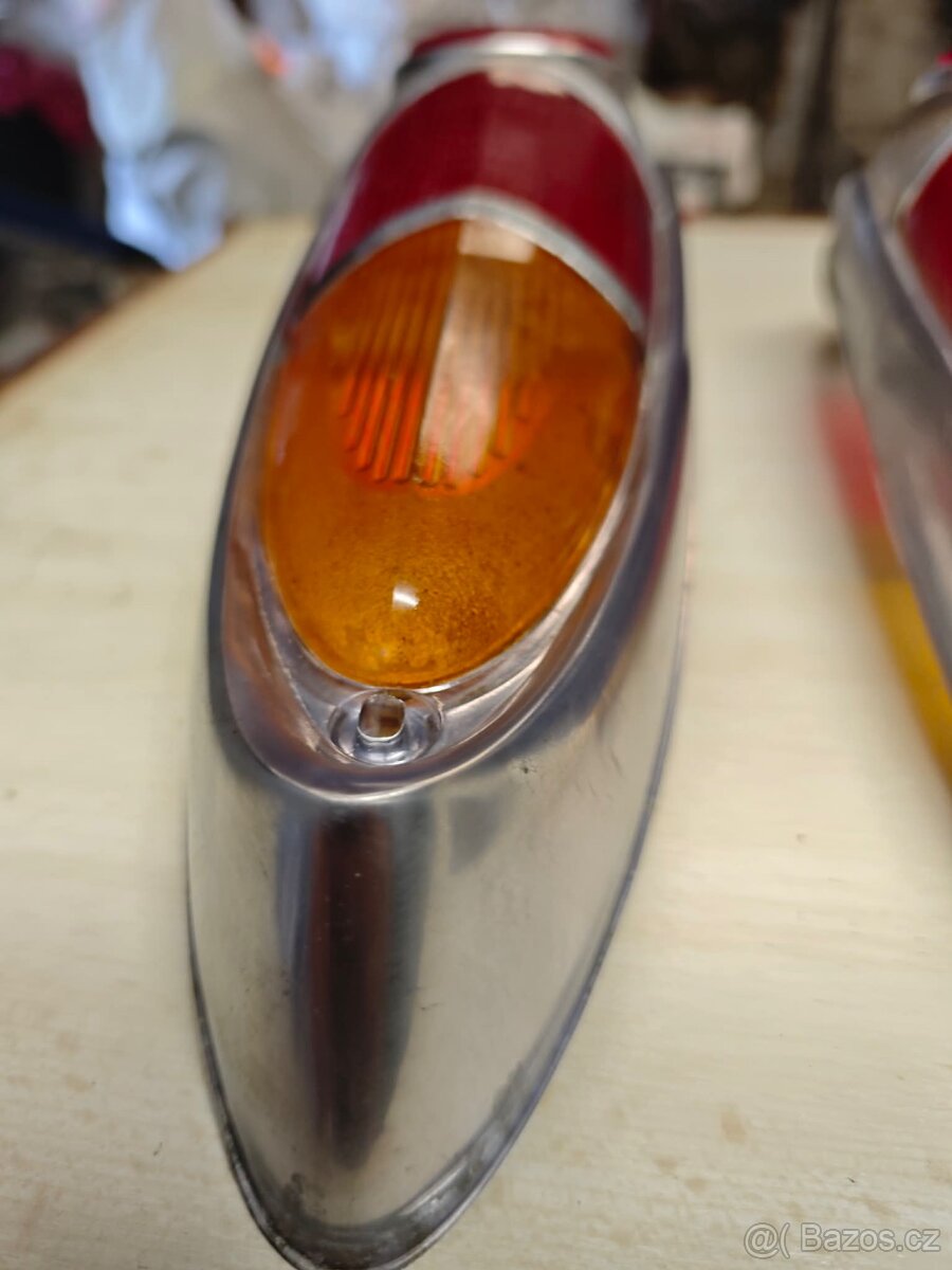 Zadní světla - 4