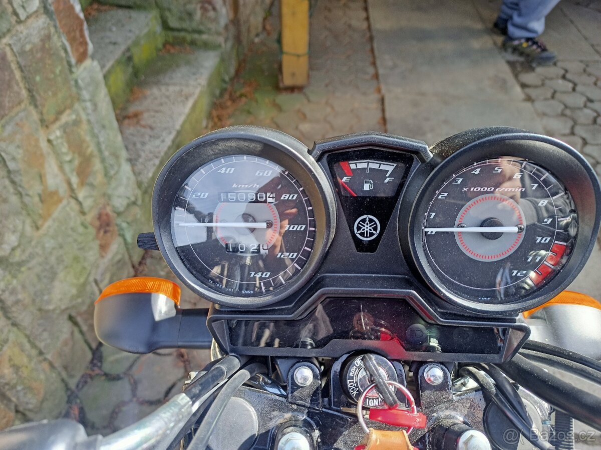Yamaha YBR 125 - 4