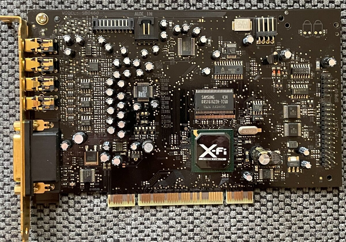 Creative Sound Blaster X-Fi Platinum s externím I/O modulem - 4