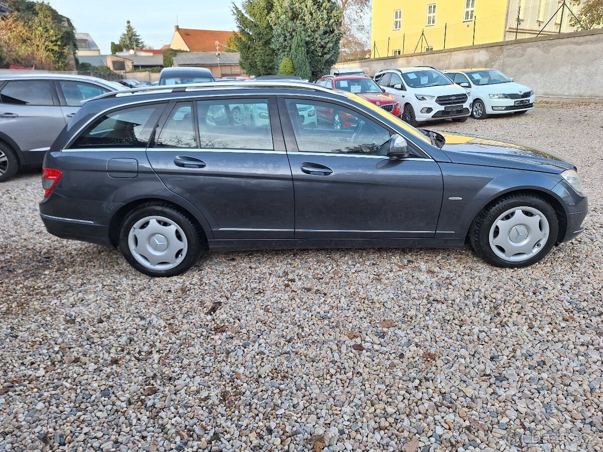 Mercedes-Benz C200CDi 100KW Tažné, Avantgarde, Kombi - 4