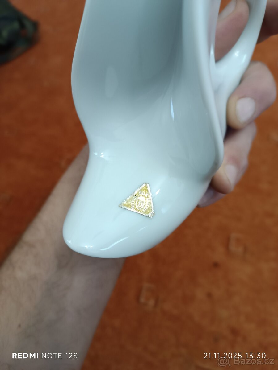 Porcelánová soška labuť Jaroslav Ježek royal dux brusel - 4