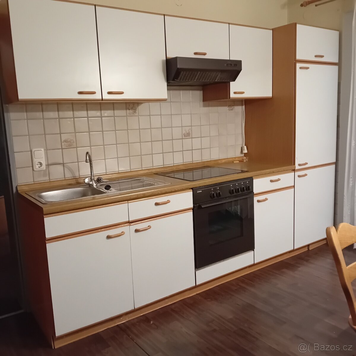 Kuchyňská linka se spotřebiči - 4