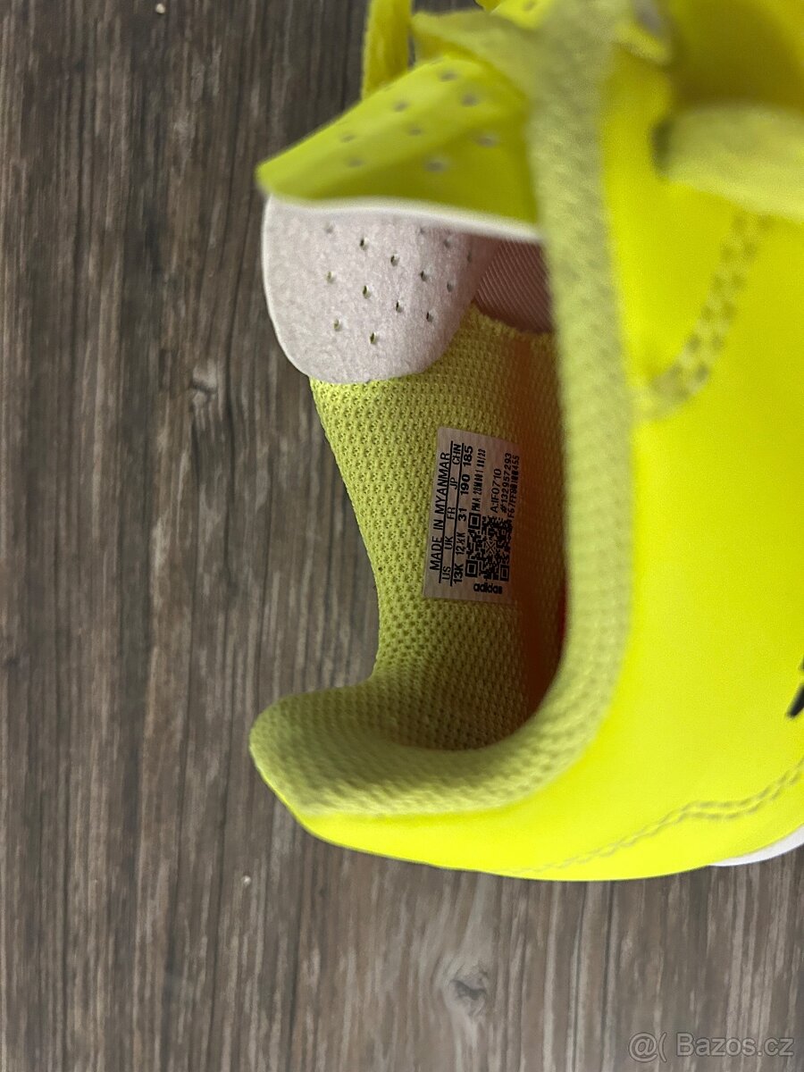 Dětské sálové kopačky Adidas, vel. 31 - 4